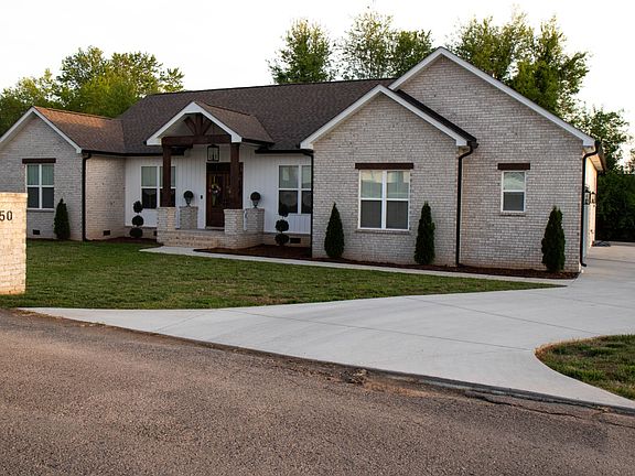 3rd image of 50 Coleson Cir