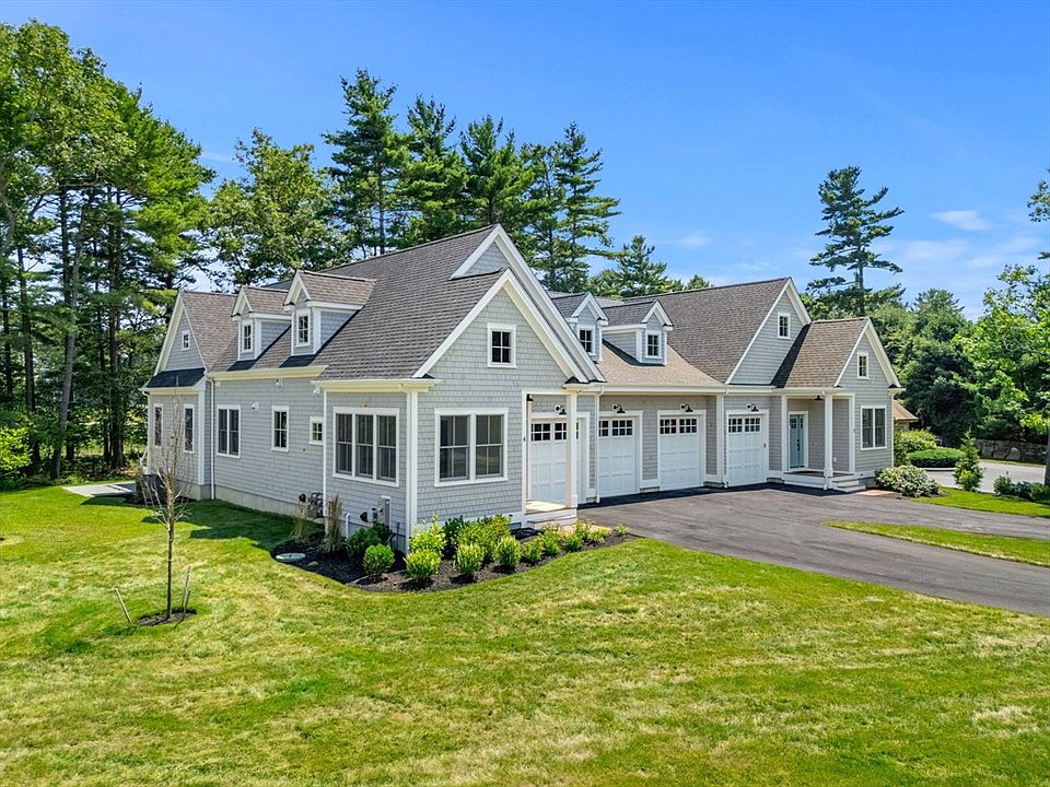 1st image of 6 Golf Cottage Way
