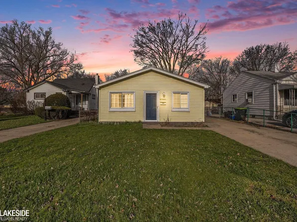 27385 Delton St, Madison Heights, MI 48071