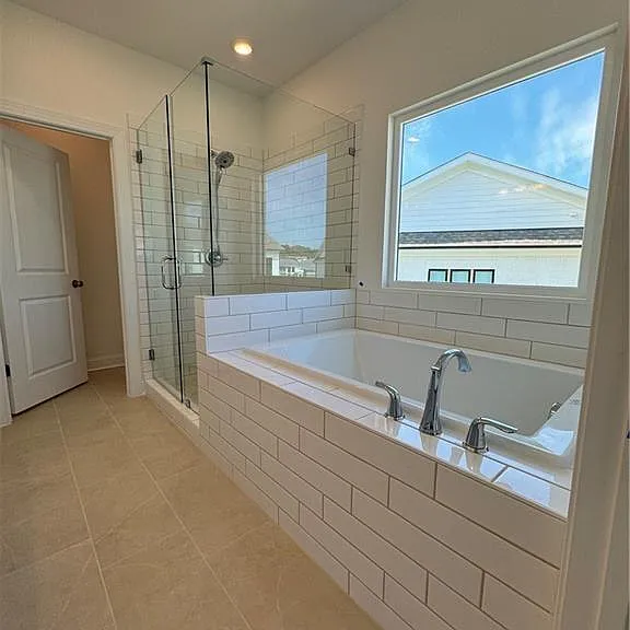 1112 Larkin Dr — Photo 7