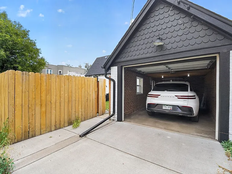 2615 W Caithness Pl — Photo 26