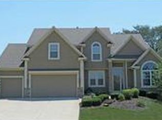 15084 S Turnberry St, Olathe, KS 66061