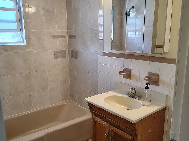 54 Eastern Ave #2 — Photo 9