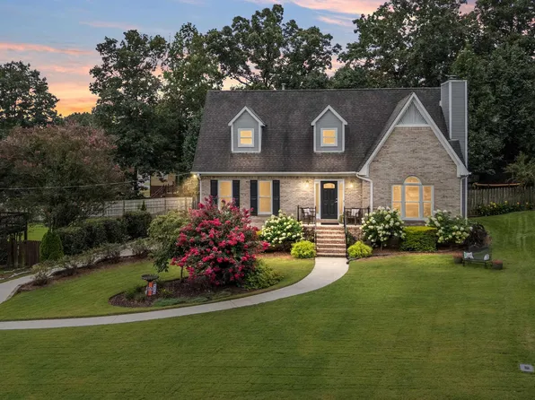 121 Setting Sun Ln, Alabaster, AL 35007