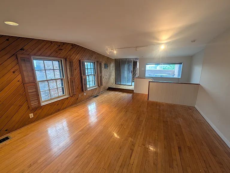 513 Milton St #2 — Photo 13