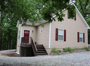 121 Paradise Cv, Hartwell, GA 30643