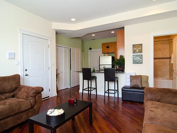 4th image of 4321 1/2 N Tripp Ave APT 2E