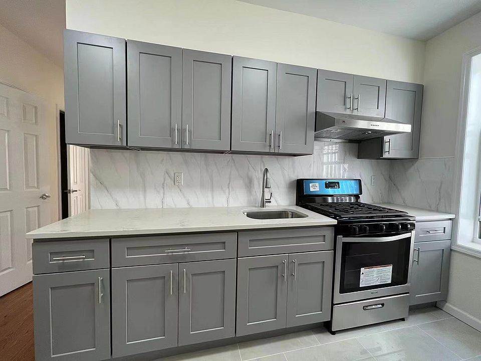 1st image of 8695 15th Ave