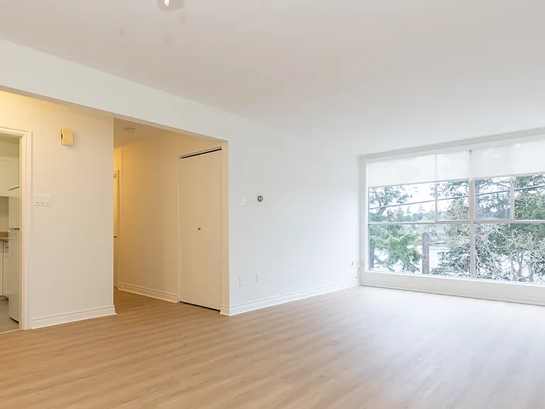 2951 Craigowan Rd — Photo 13