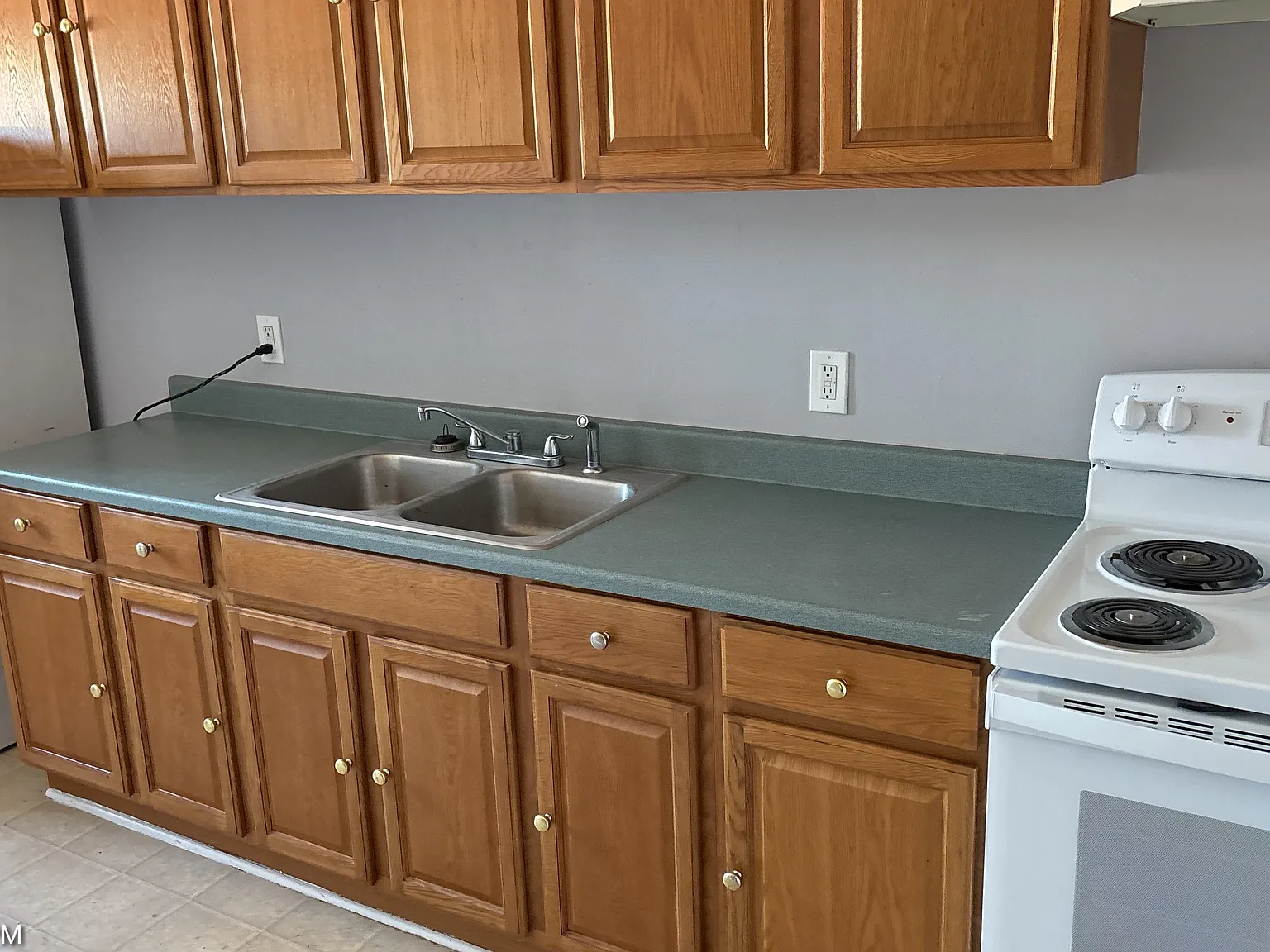 2 bed, 825 sqft, $1,395 — Photo 2