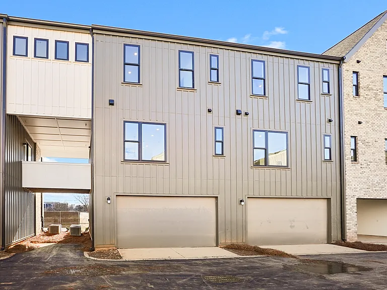 The Collection at 31st Street — Photo 16