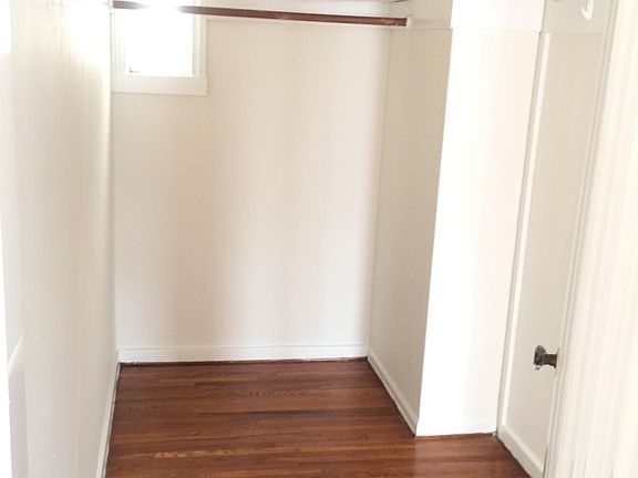 2nd image of 2845 Polk St APT 202