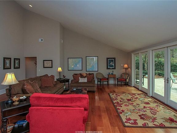 4th image of 28 Marsh Dr