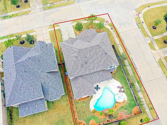 2nd image of 3427 Stone Springs Dr