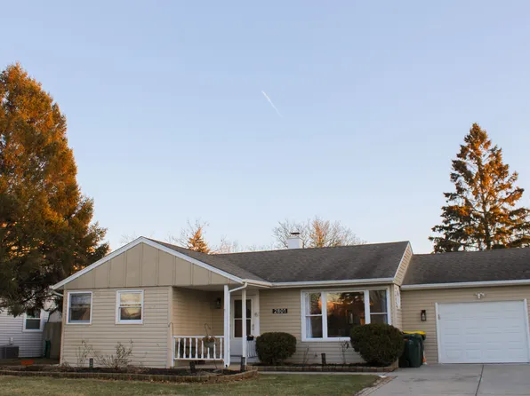 2801 Fremont St, Rolling Meadows, IL 60008