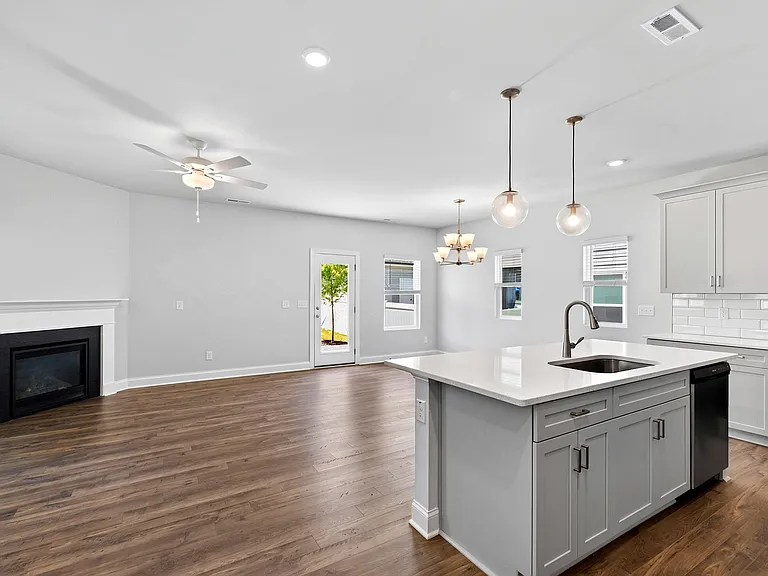801 Portland Rose Dr — Photo 13