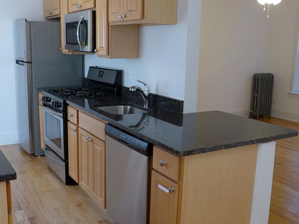 3417 #1N - Kitchen