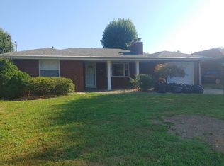 607 37th St, Vienna, WV 26105