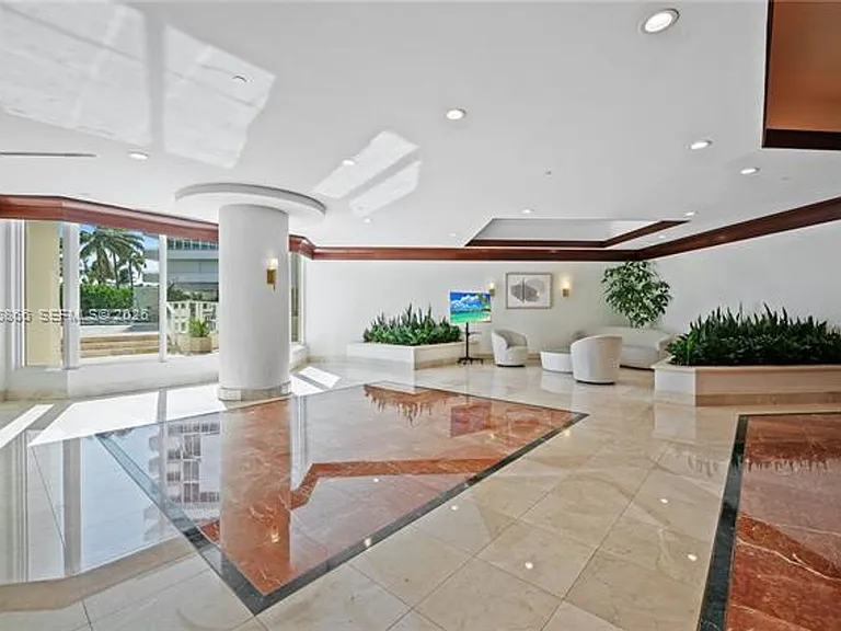 8925 Collins Ave #9J — Photo 20
