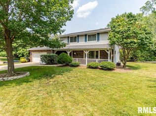3104 N Old Trail Rd, Peoria, IL 61604
