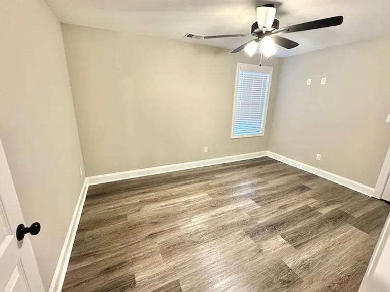 566 Tucker View Dr — Photo 12