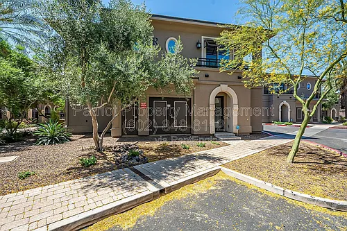 6565 E Thomas Rd Photo 1