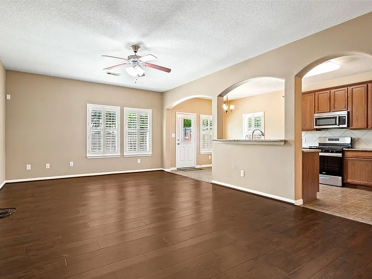 8618 E Highlands Xing — Photo 8