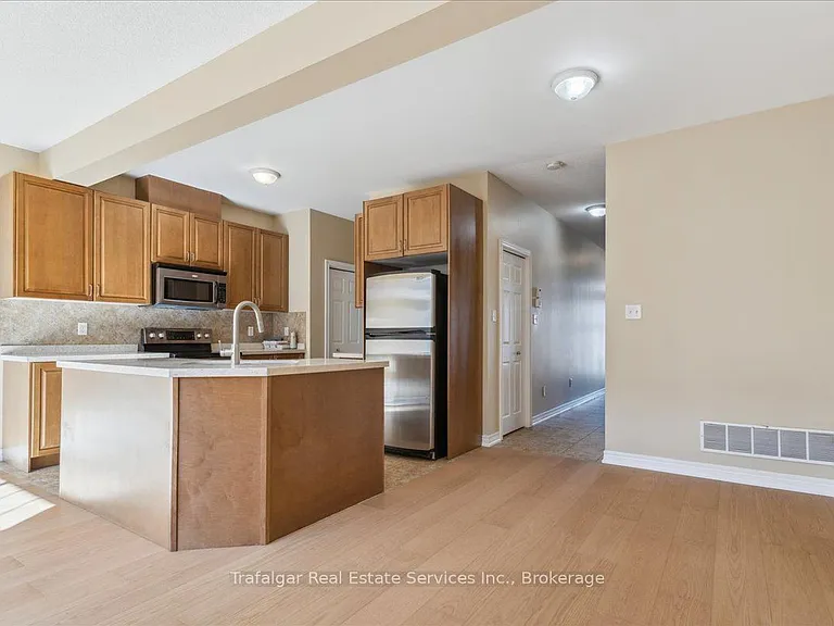 2089 Tovell Dr — Photo 11