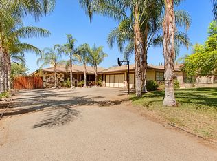 13625 Glenoaks Blvd, Sylmar, CA 91342