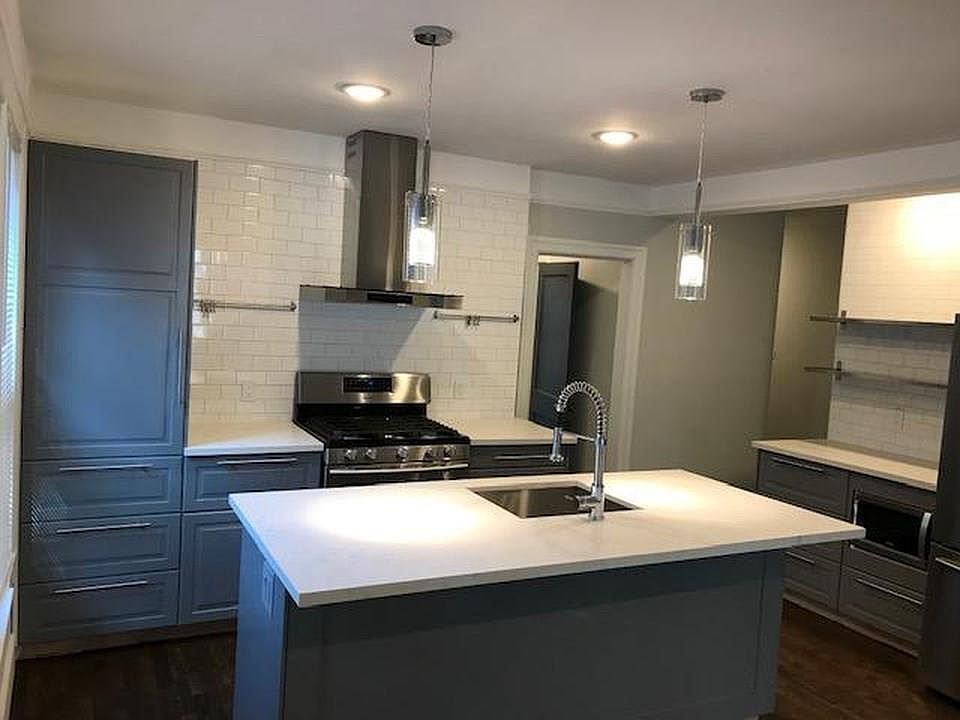 1st image of 6343 Richmond Ave APT 3