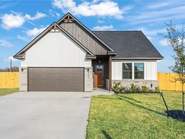 2102 Zebrina Ct, Bryan, TX 77807