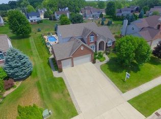 2189 Rolling Rock Dr, Brighton, MI
