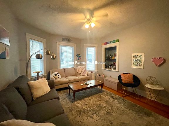 5th image of 92 Pearson Rd #1AB