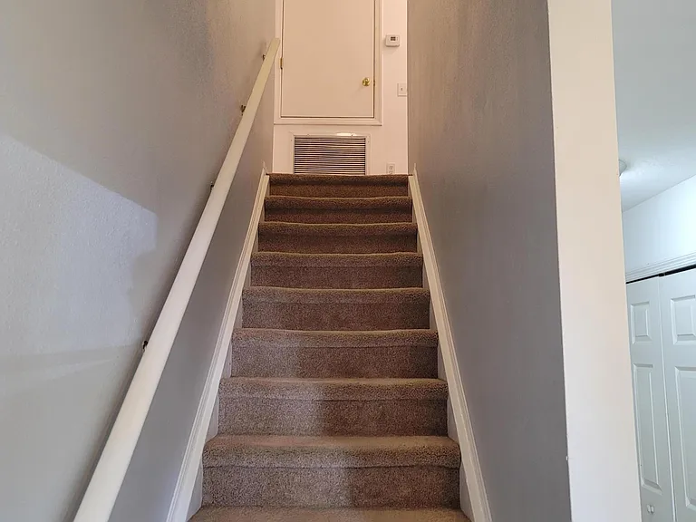 4615 Elena Way — Photo 3
