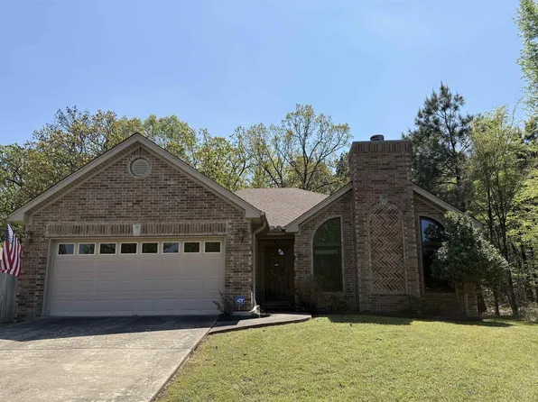 106 Orleans Dr, Maumelle, AR 72113