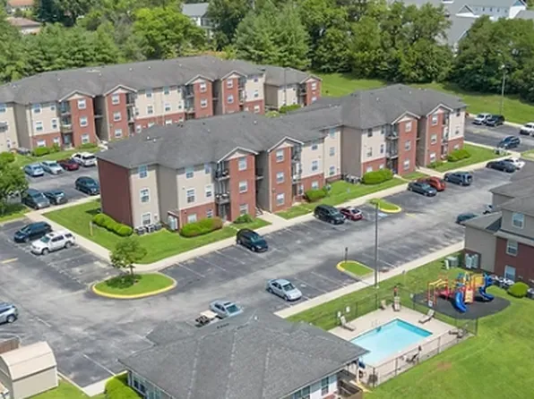 Hallmark at Jeffersonville, 2000 Paddle Wheel Ct #6d06b4ece, Jeffersonville, IN 47130