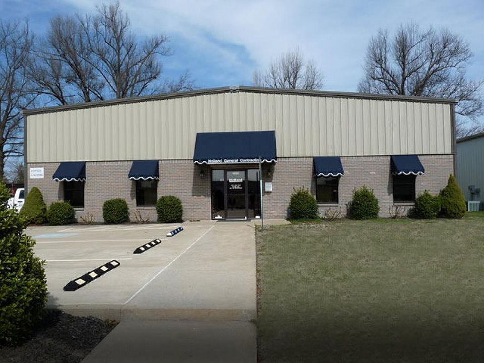 1st image of 4020 Vincent Station Dr