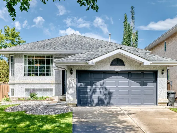 963 Burrows Cres NW, Edmonton, AB T6R 2L2