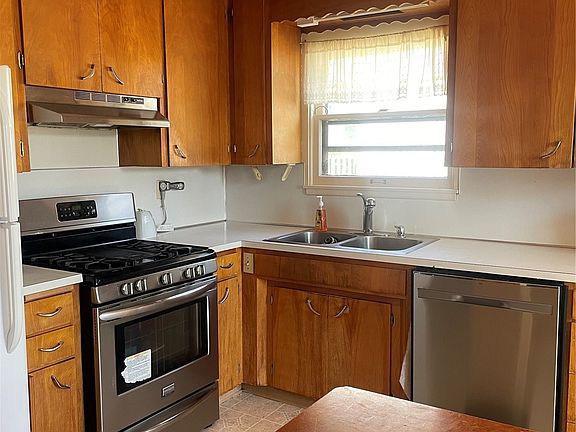 2nd image of 3735 S K Street