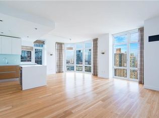 555 W 59th St APT 30A, New York, NY