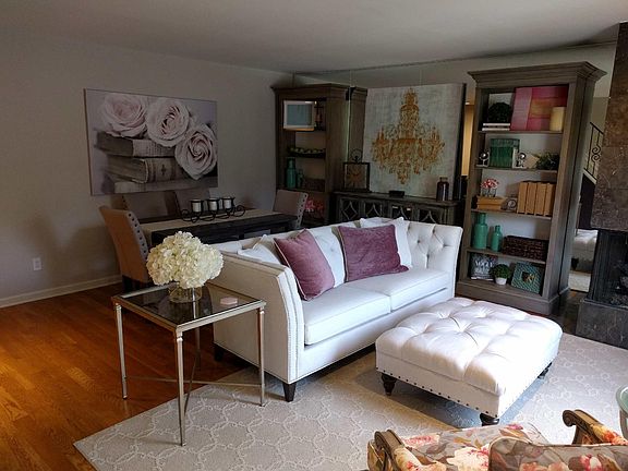 2nd image of 520 W Brown St #1