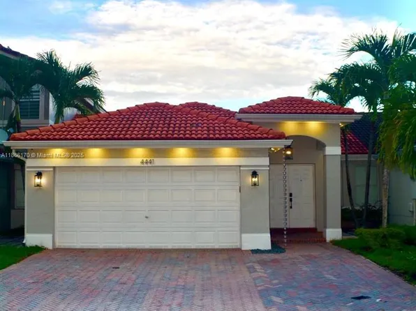 4441 SW 162nd Ct, Miami, FL 33185