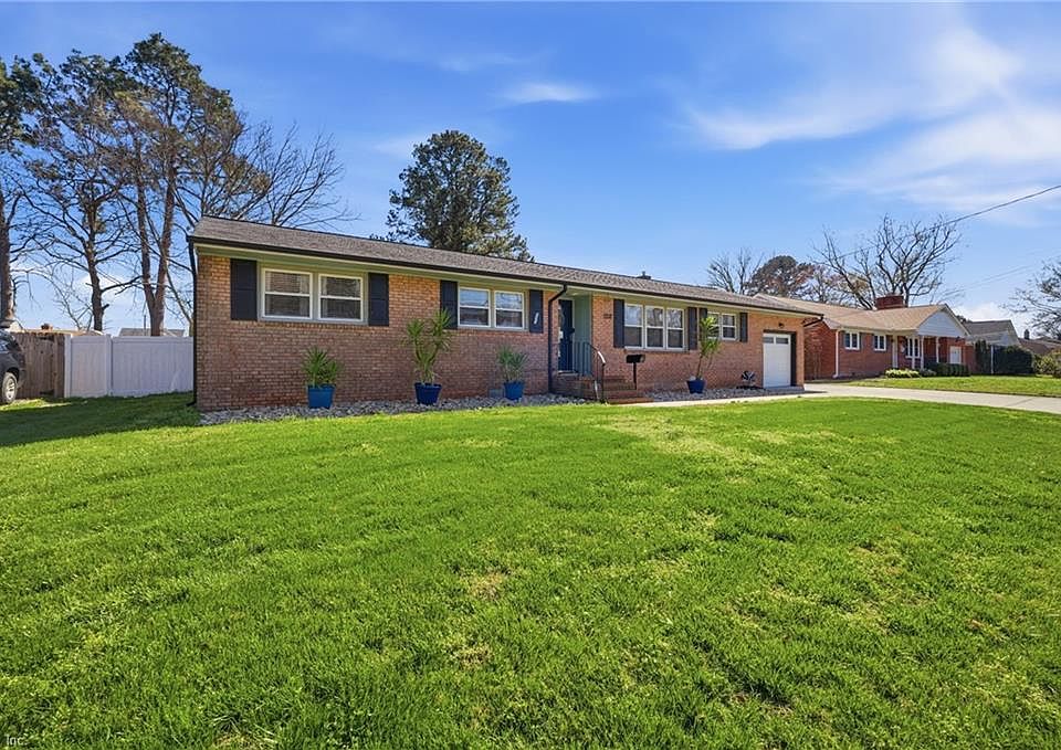 1st image of 571 Viking Dr