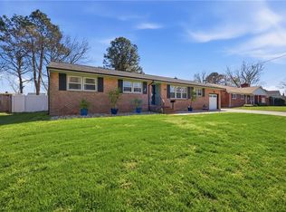 571 Viking Dr, Newport News, VA 23602
