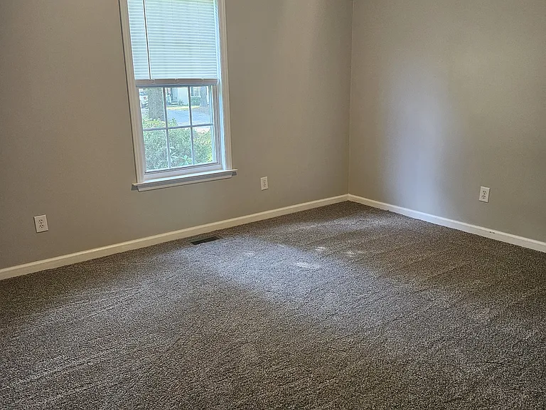 64 Sallie Dr — Photo 14