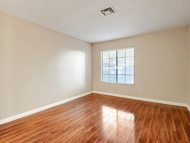 4860 Nara Vista Way #102 — Photo 13
