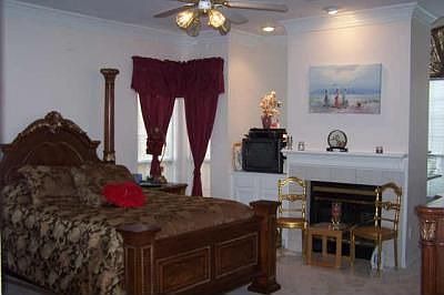 4th image of 4412 McKavett Dr