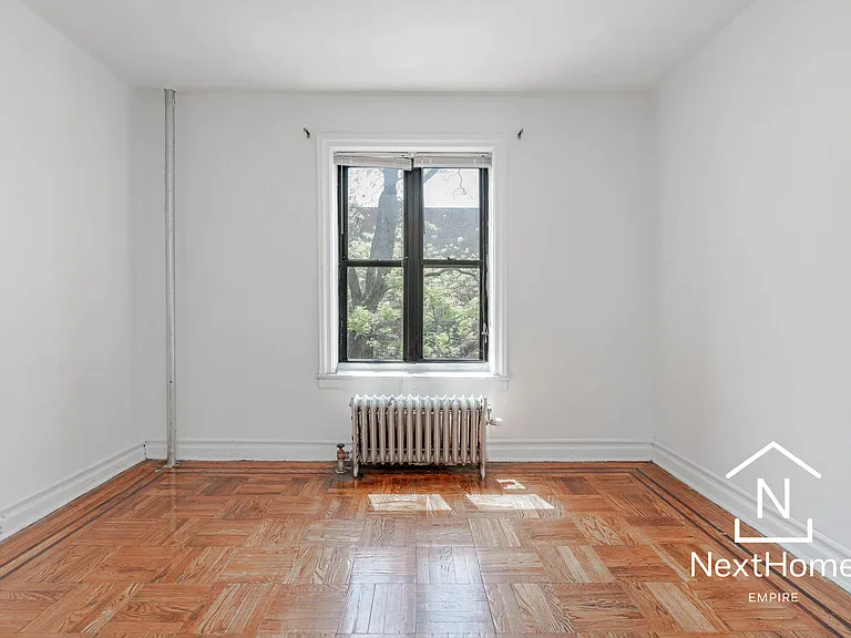 505 62nd St #B8 — Photo 10