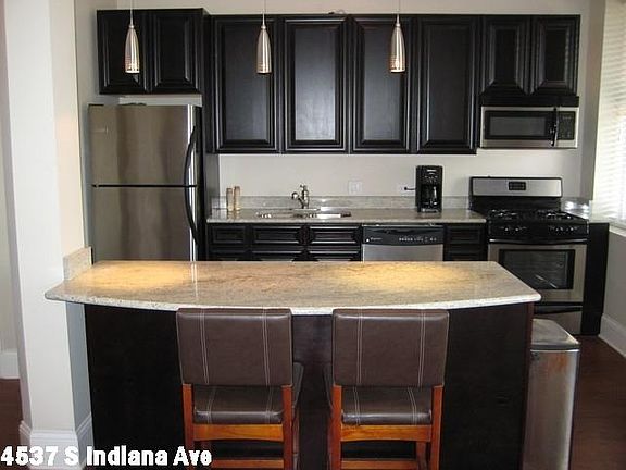 2nd image of 4537 S Indiana Ave #1821