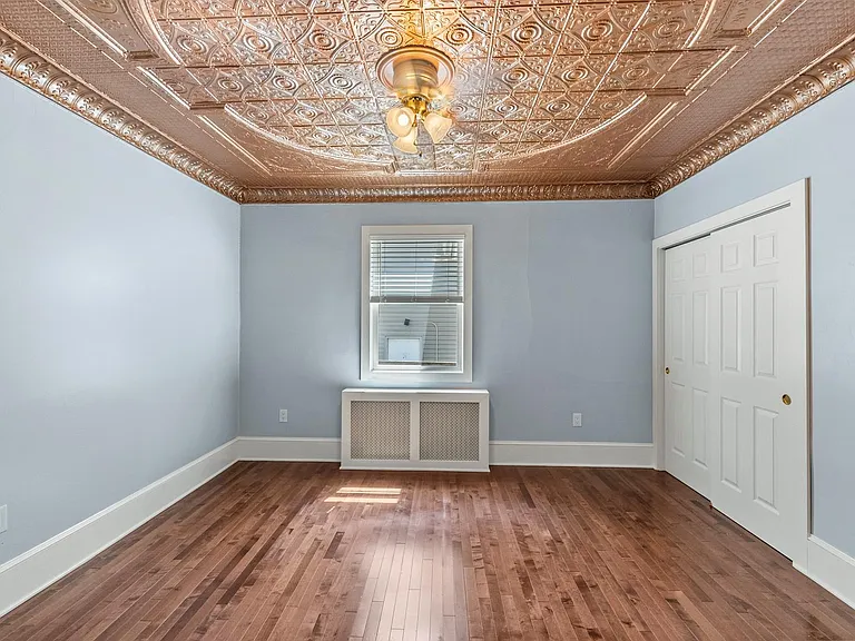172 Cedar St #1 — Photo 14